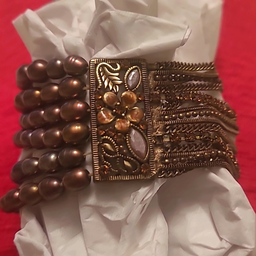 Bracelet